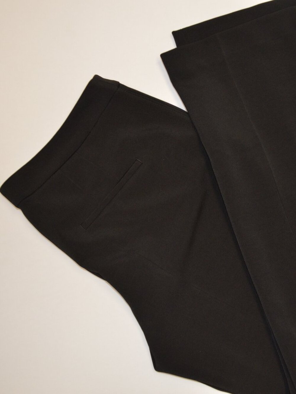 Women’s White House Black Market Slim Work Pants Size 14